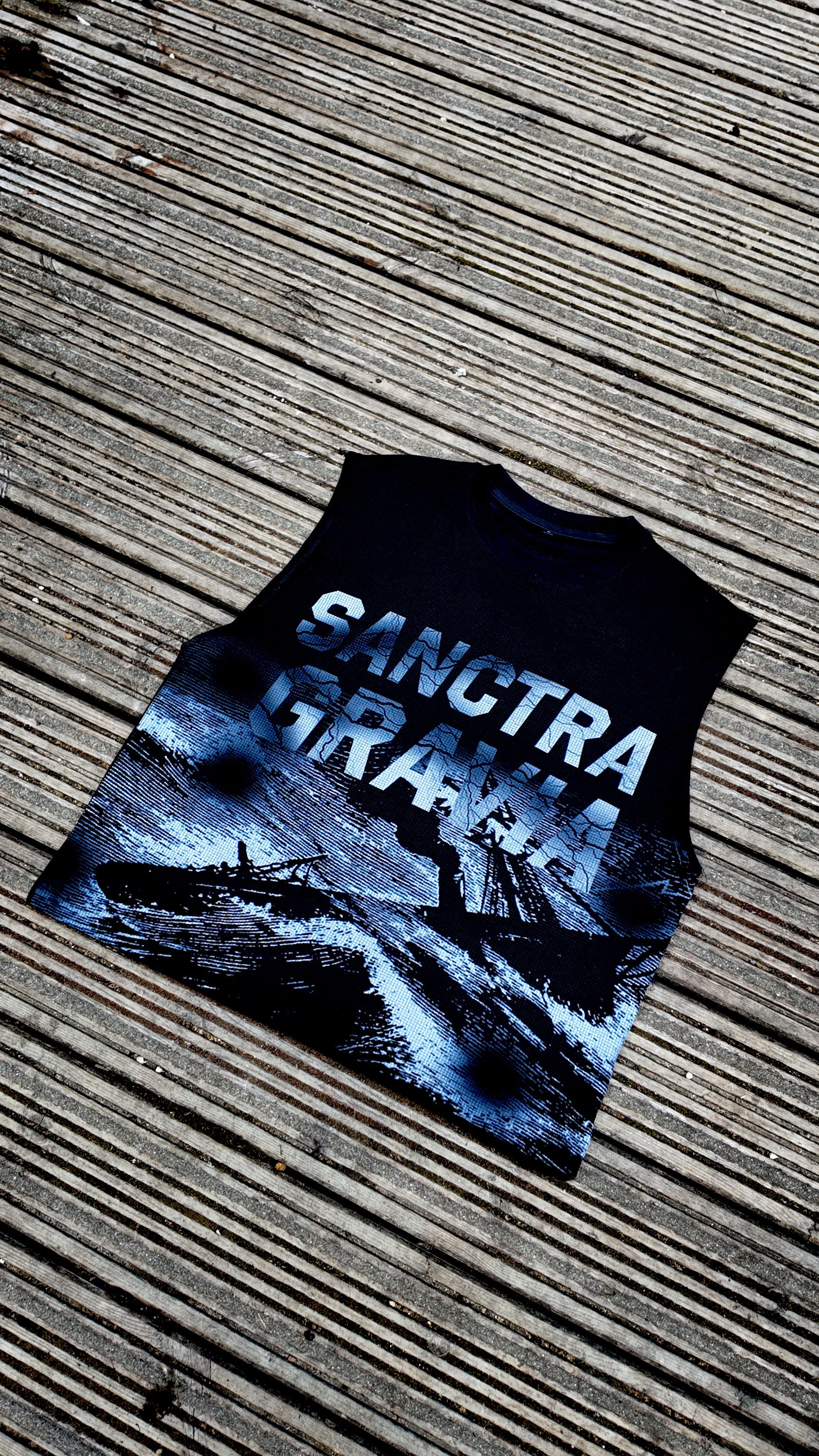 SG Shipwreck Sleeveless Top